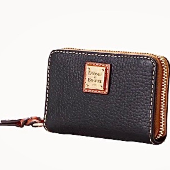 New Dooney & Bourke Large Zip Around Credit Card Wallet Case Pebble Grain Black - Picture 1 of 9